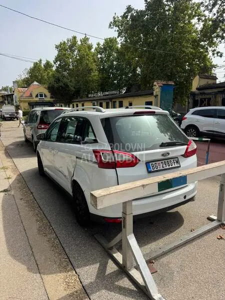 Ford C-Max 2011 photo 4