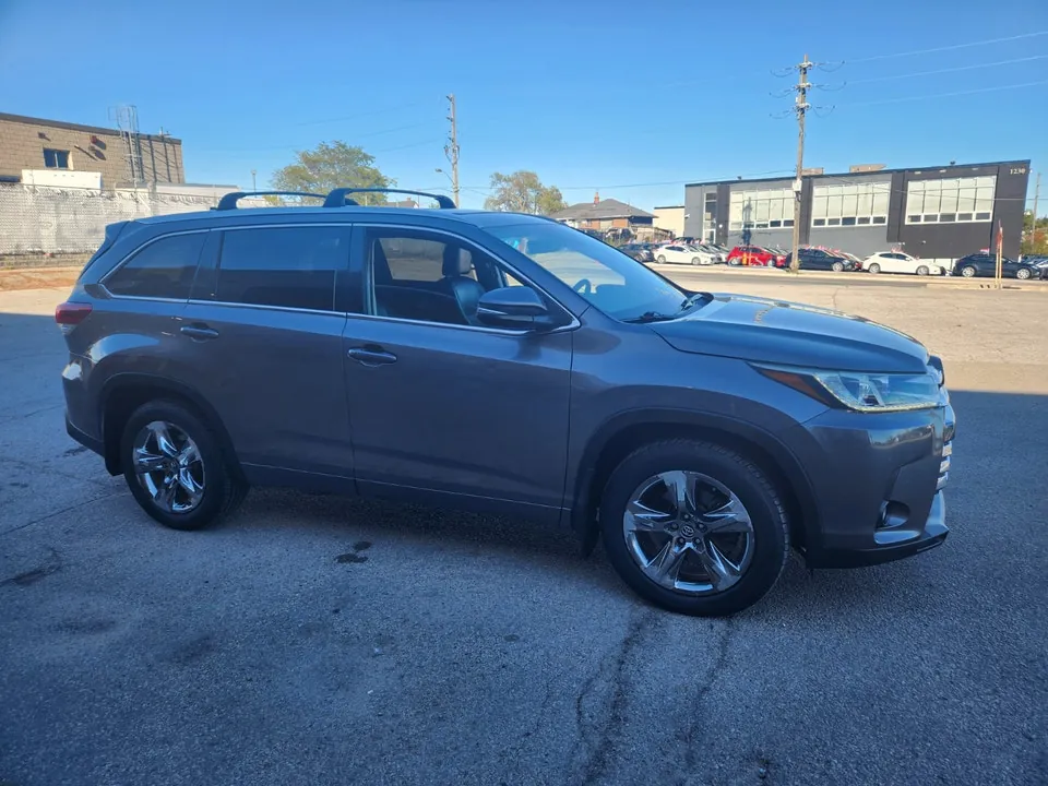Toyota Highlander 2017 photo 3