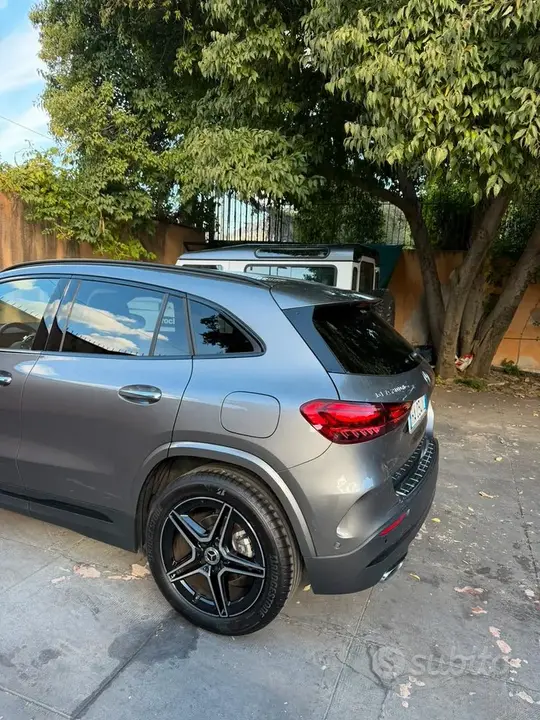 Mercedes-Benz Gla 2025 photo 2