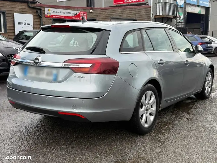 Opel Insignia 2014 photo 2
