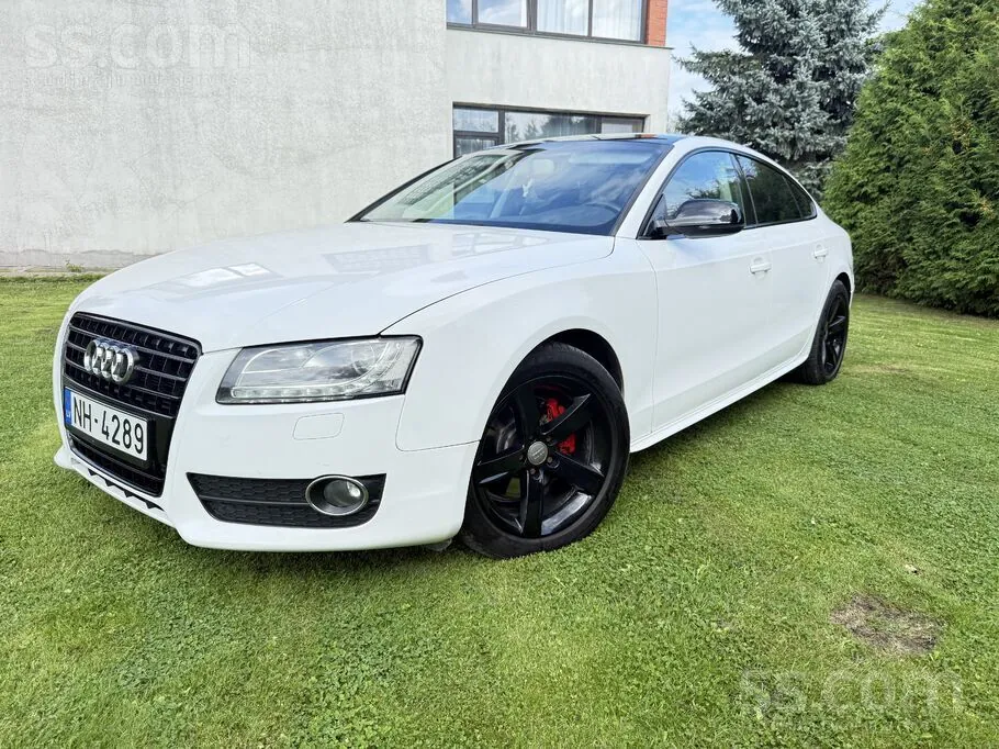 Audi A5 2010 photo 3