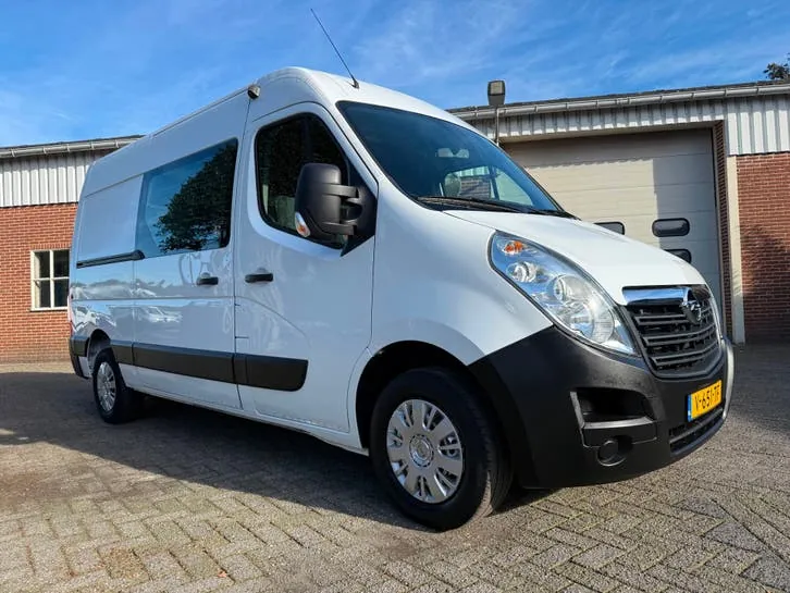 Opel Movano 2018 photo 2