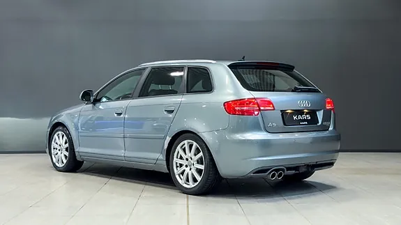 Audi A3 2010 photo 3