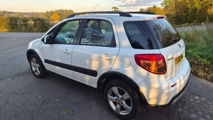 Suzuki Sx4 2013 photo 5