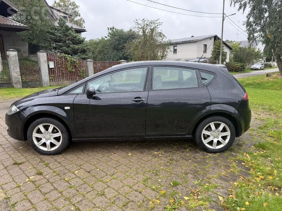 Seat Leon 2007 photo 3