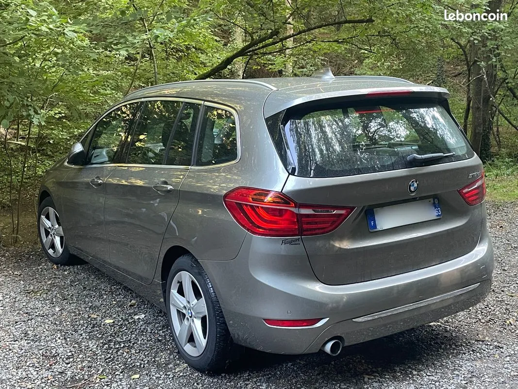 BMW 218D Gran Tourer 2015 photo 2