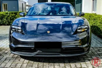 Porsche Taycan 2021 photo 2