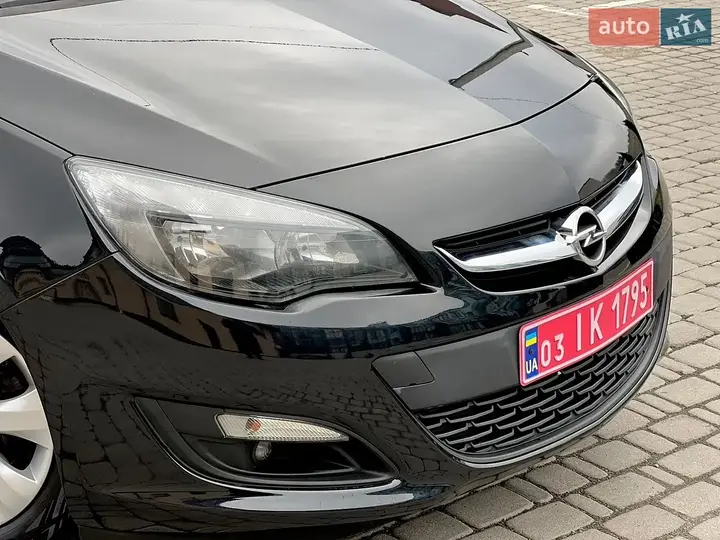 Opel Astra 2016 photo 3