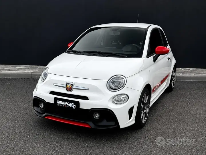 Abarth 595 2019 photo 2