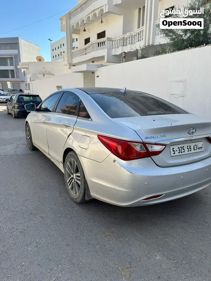 Hyundai Sonata 2012 photo 4