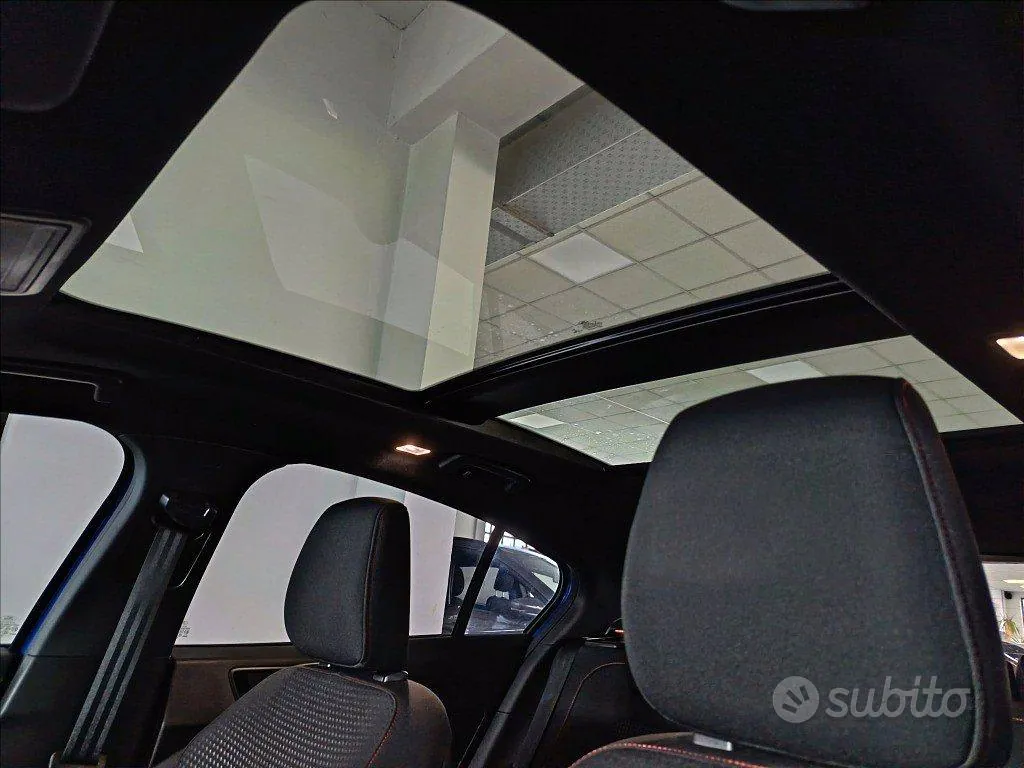 Ford Focus 2023 photo 4
