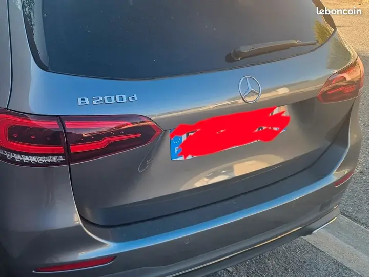 Mercedes-Benz B-Class 2019 photo 3