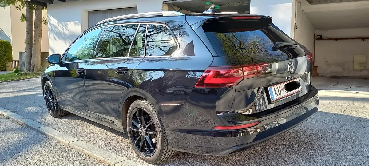 Volkswagen Golf 2021 photo 2
