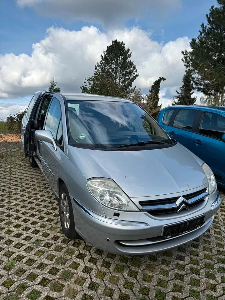 Citroen C8