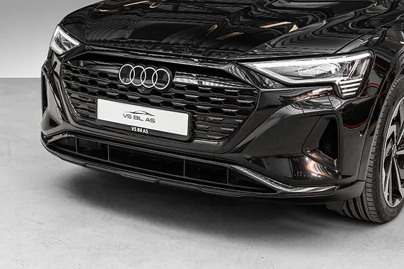Audi Q8 E-Tron 2024 photo 2