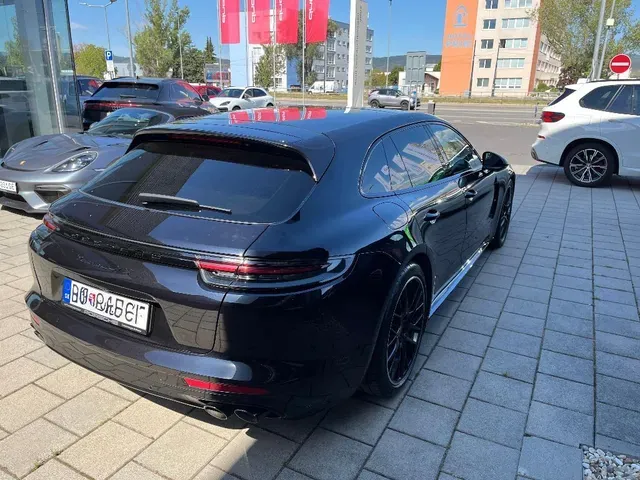 Porsche Panamera 2019 photo 3
