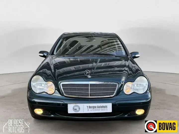 Mercedes-Benz C180 2003 photo 5