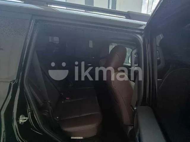 Toyota Land Cruiser 2024 photo 3
