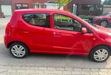 Nissan Pixo