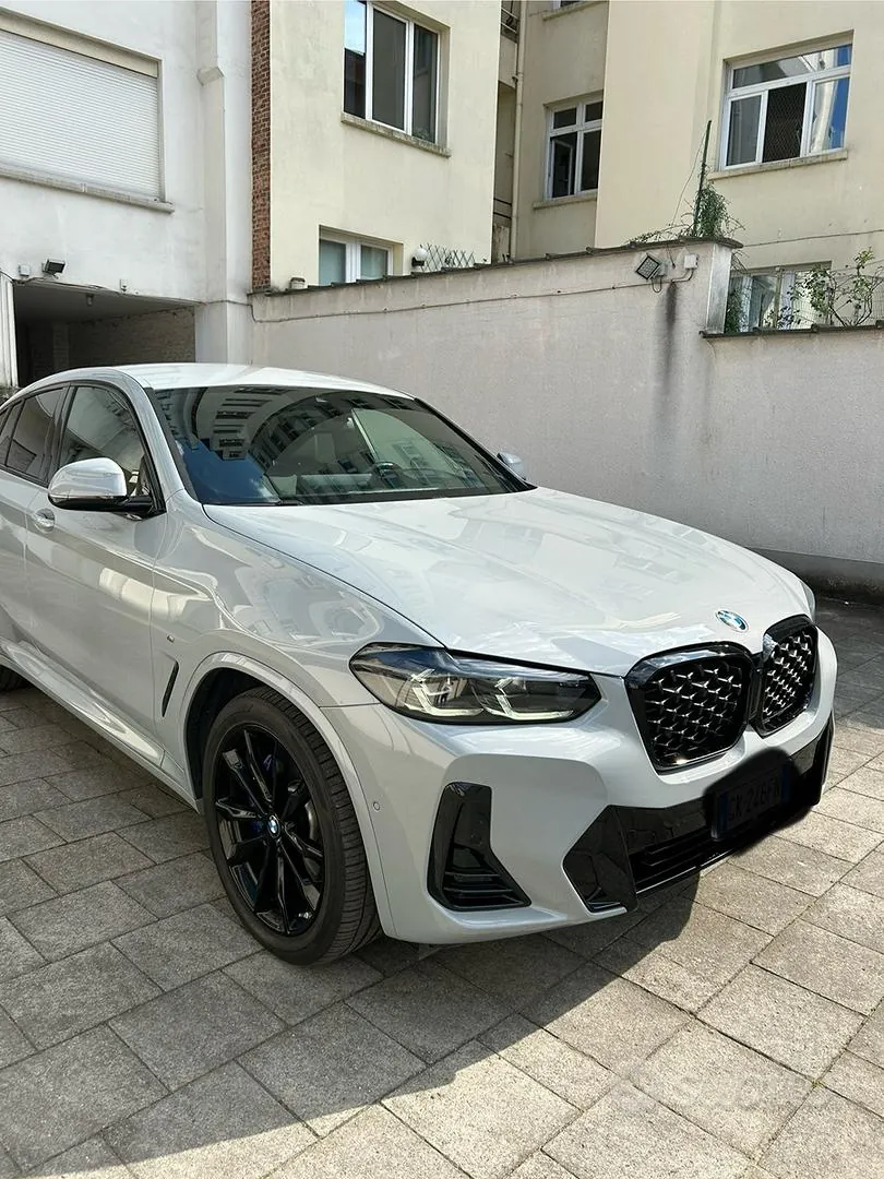 BMW X4 2022 photo 3