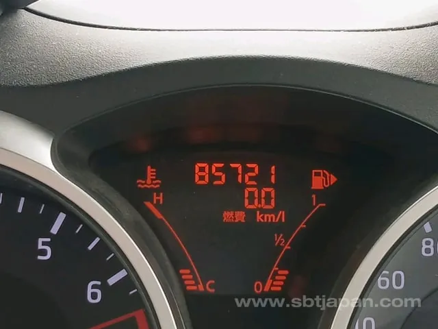 Nissan Juke 2011 photo 5