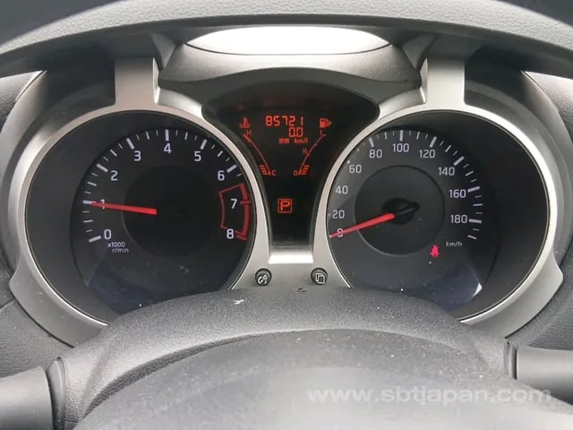 Nissan Juke 2011 photo 4