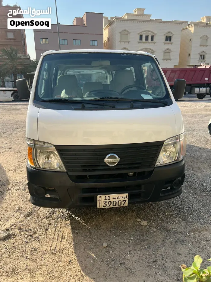 Nissan Urvan