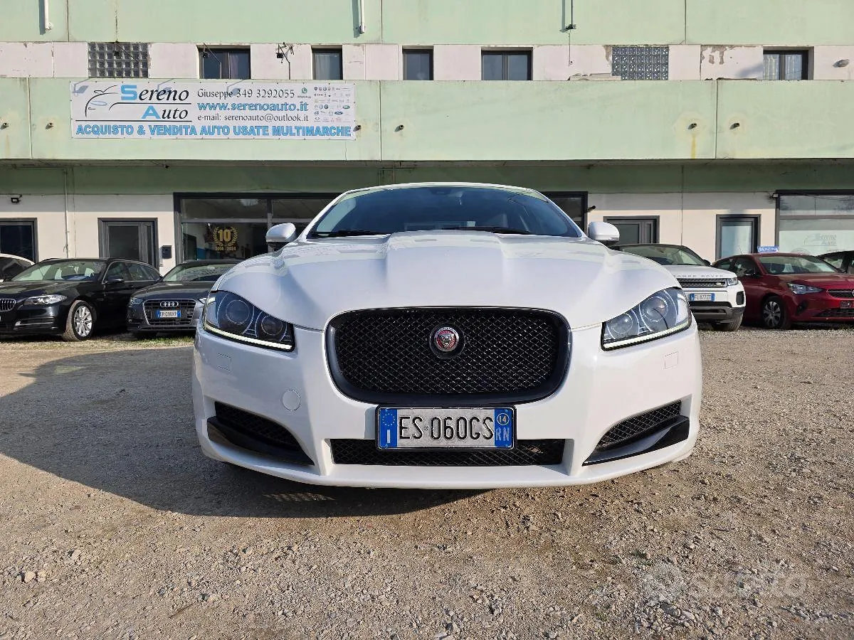 Jaguar Xf 2014 photo 2