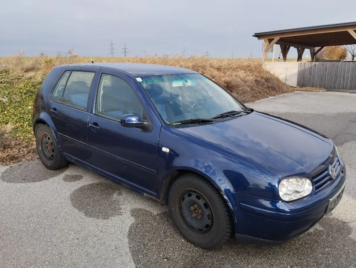 Volkswagen Golf 2000 photo 2