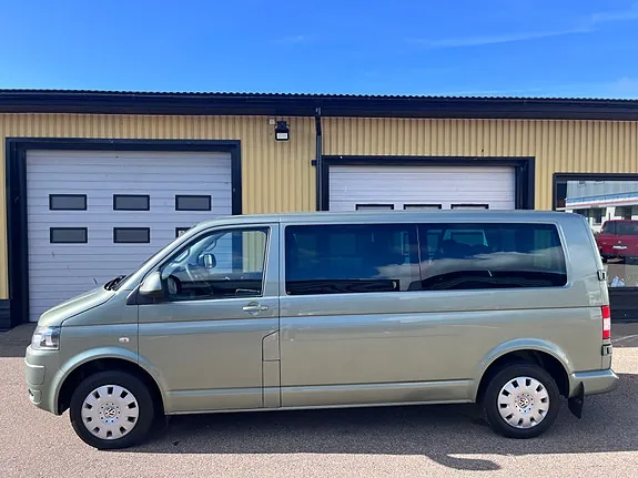 Volkswagen Caravelle 2011 photo 4