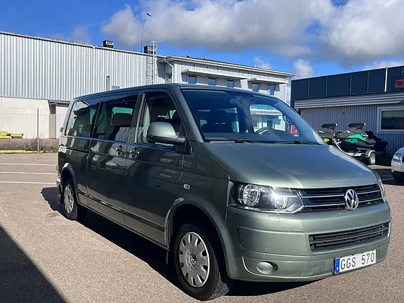 Volkswagen Caravelle 2011 photo 3