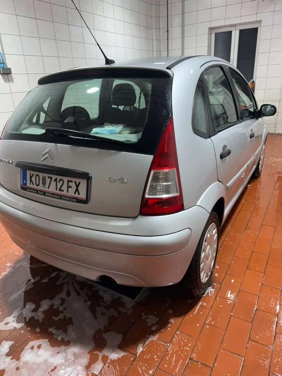 Citroen C3 2008 photo 3