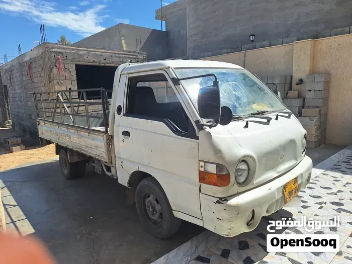 Hyundai Porter 2003 photo 2