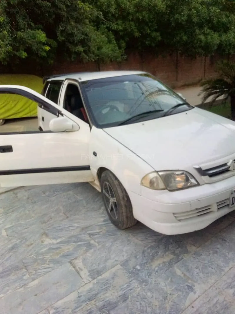 Suzuki Cultus