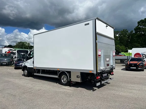 Iveco Daily 2025 photo 3