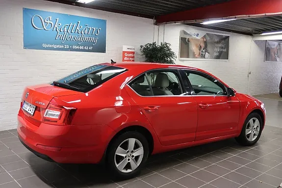Skoda Octavia 2014 photo 3