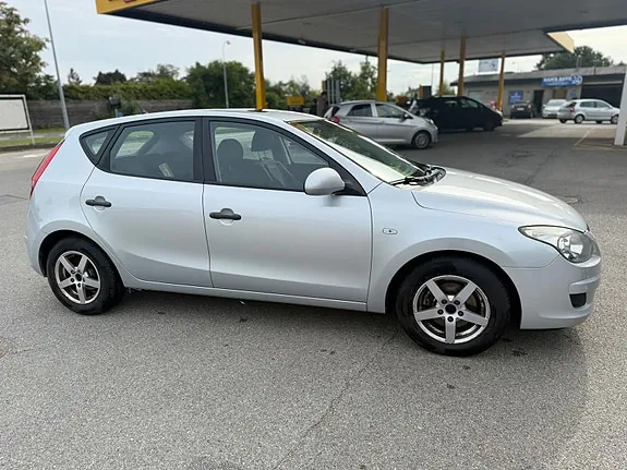 Hyundai I30 2009 photo 5