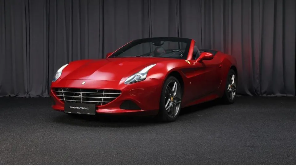 Ferrari California T