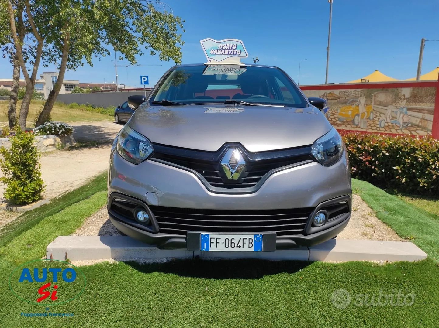 Renault Captur 2016 photo 2