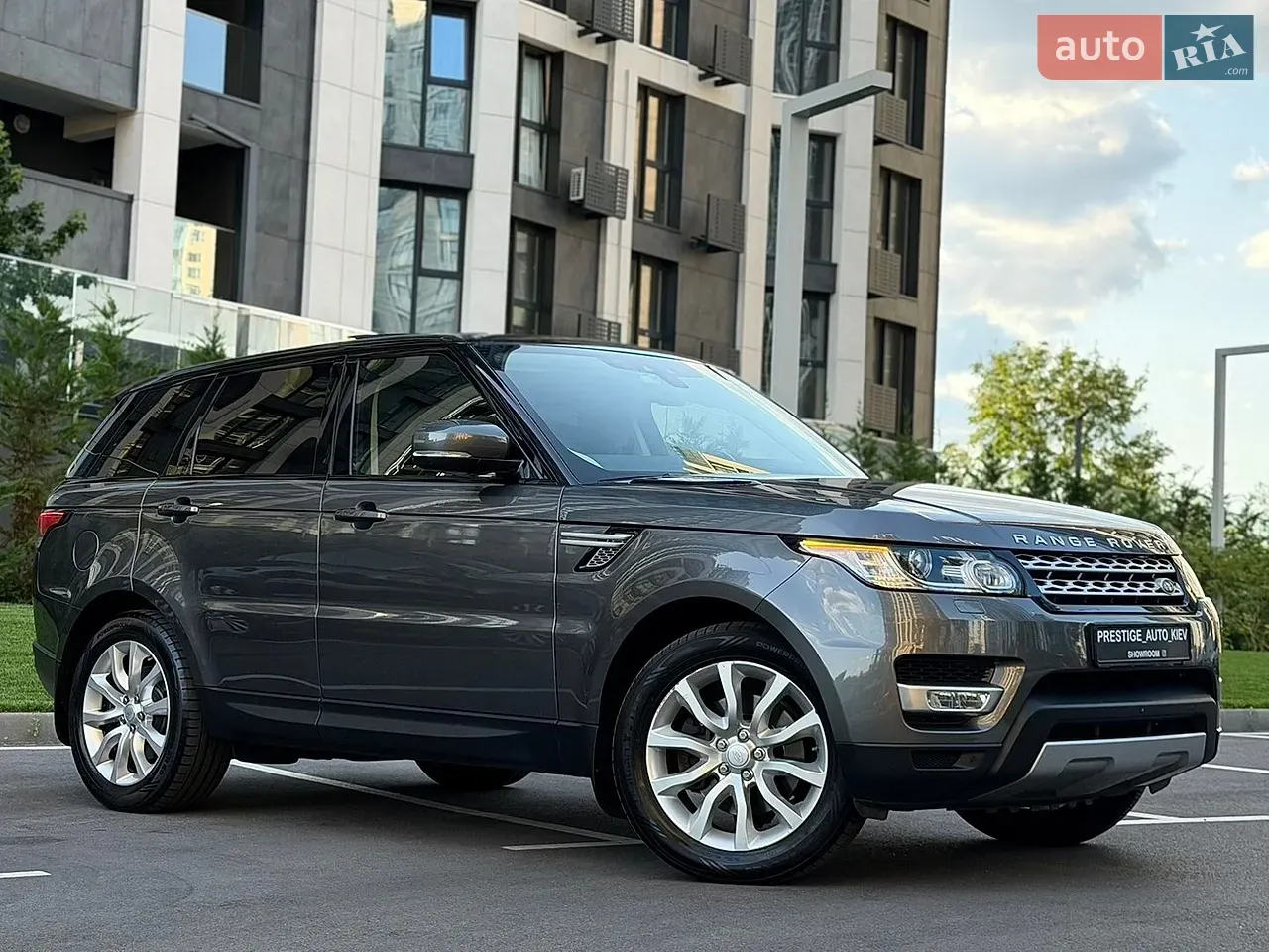 Land Rover Range Rover Sport 2017 photo 5