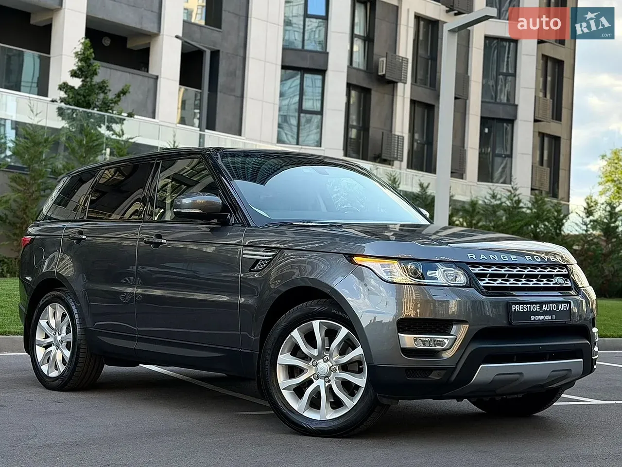 Land Rover Range Rover Sport 2017 photo 4
