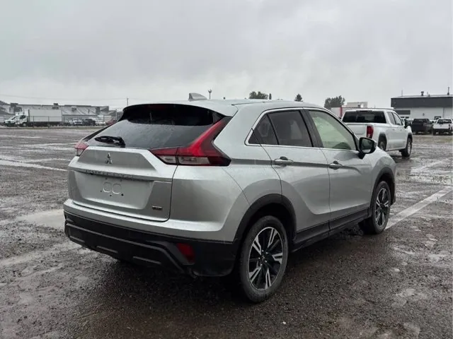 Mitsubishi Eclipse Cross 2023 photo 3