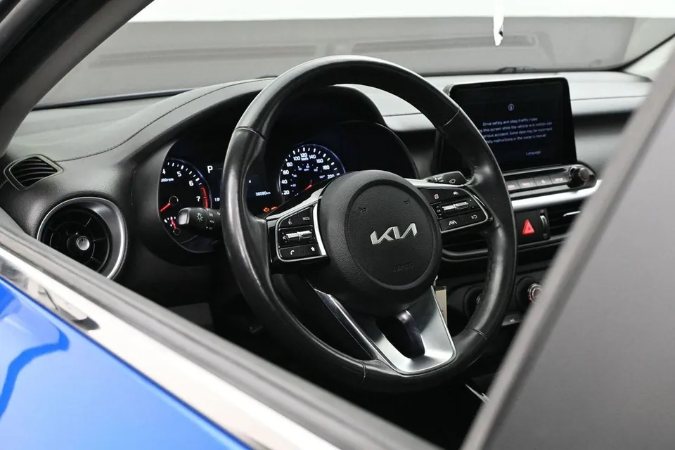Kia Forte 2024 photo 5