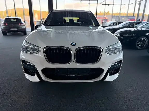 BMW X3 2018 photo 2