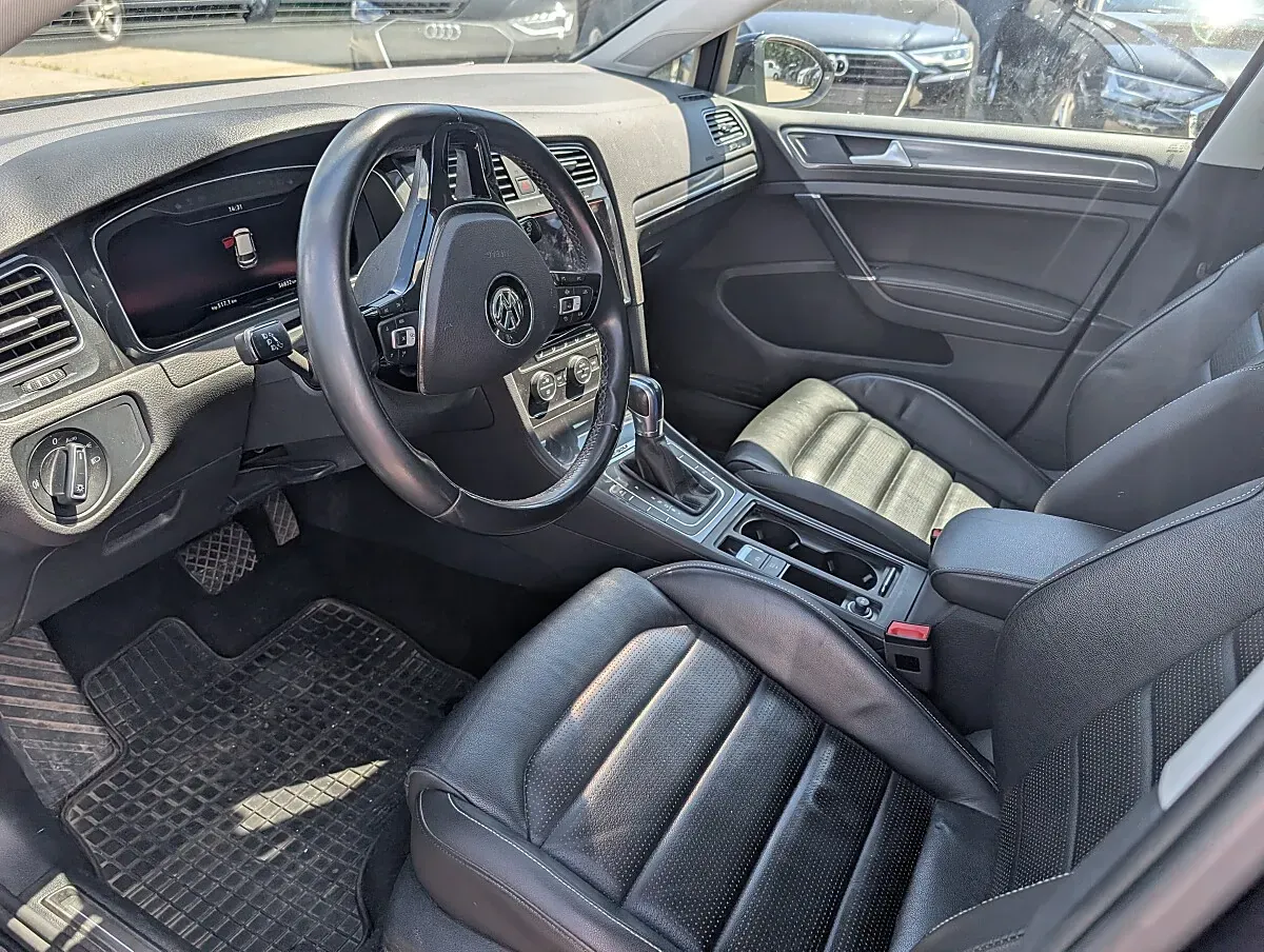 Volkswagen Golf 2020 photo 3