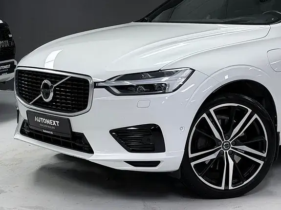 Volvo Xc60 2018 photo 2