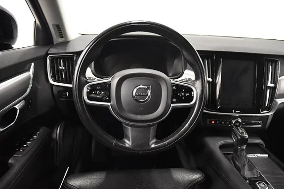 Volvo V90 2019 photo 2