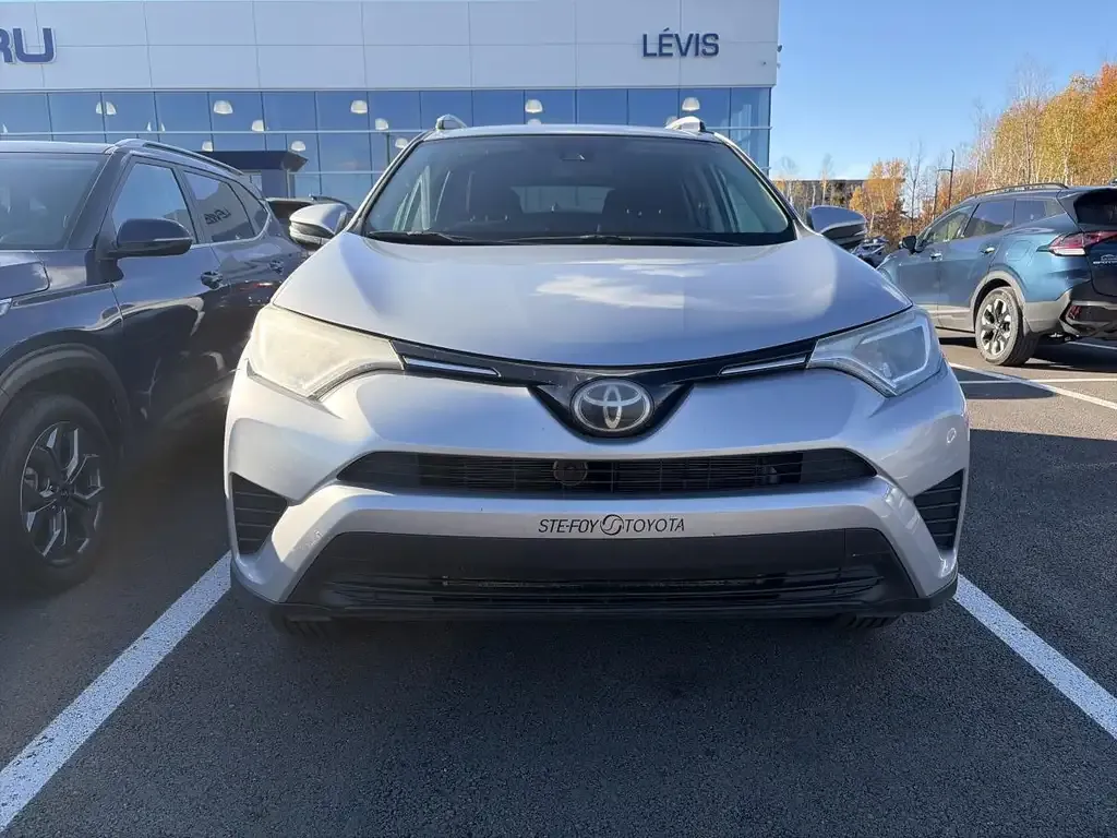 Toyota Rav4 2018 photo 2
