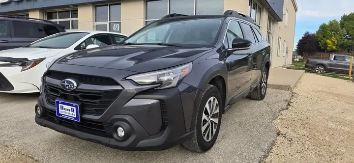 Subaru Outback 2024 photo 2