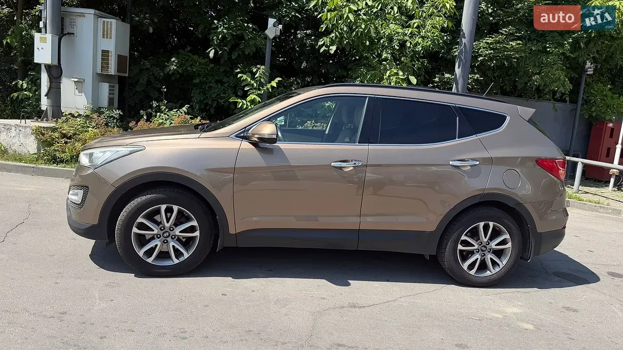 Hyundai Santa Fe 2014 photo 4